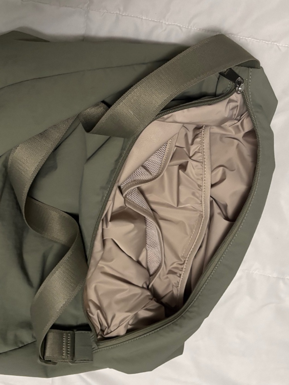 Athleta Anytime Drop In Bag - Picture 5 of 5